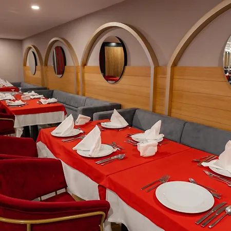 Hotel Master Family Club