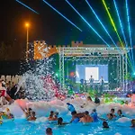Hotel Master Family Club